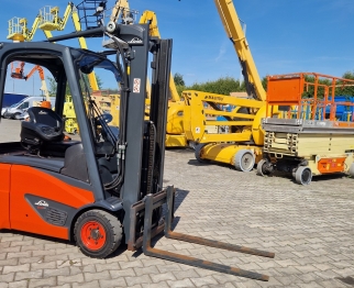 Elektryczny wózek widłowy LINDE E 14 EVO Rok 2018 - UDT