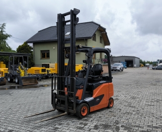 Elektryczny wózek widłowy LINDE E 16 PH - 02 Rok 2017 sn: 12281