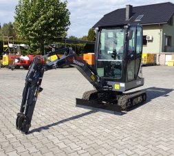 Nowa minikoparka SCHAEFF TC 22-2